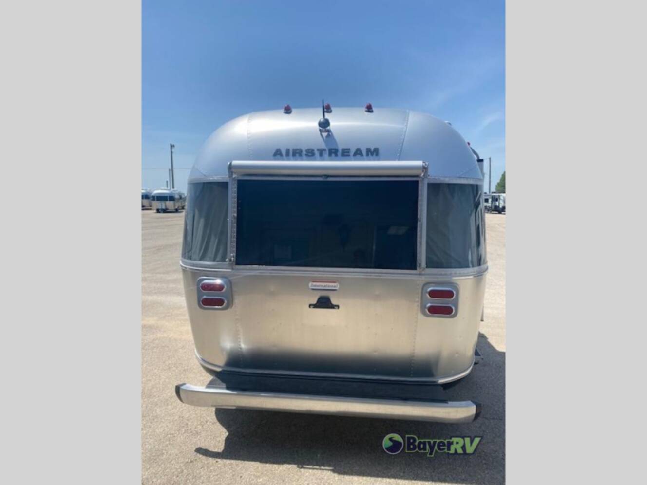 A photo of this 2025 Airstream International 25FB Twin
