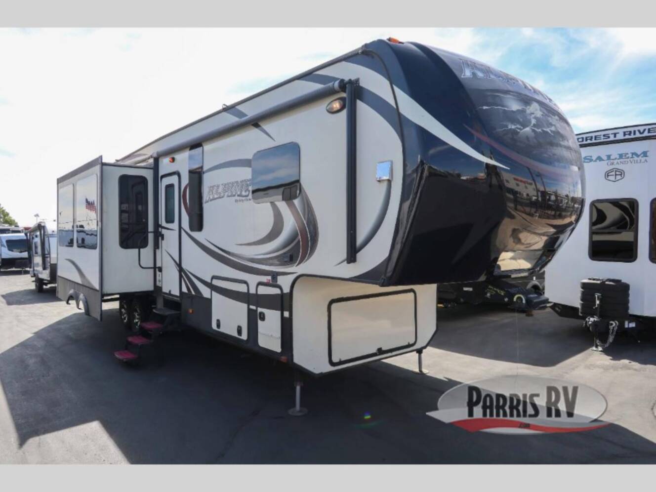 A photo of this 2015 Keystone Rv Alpine 3900RE