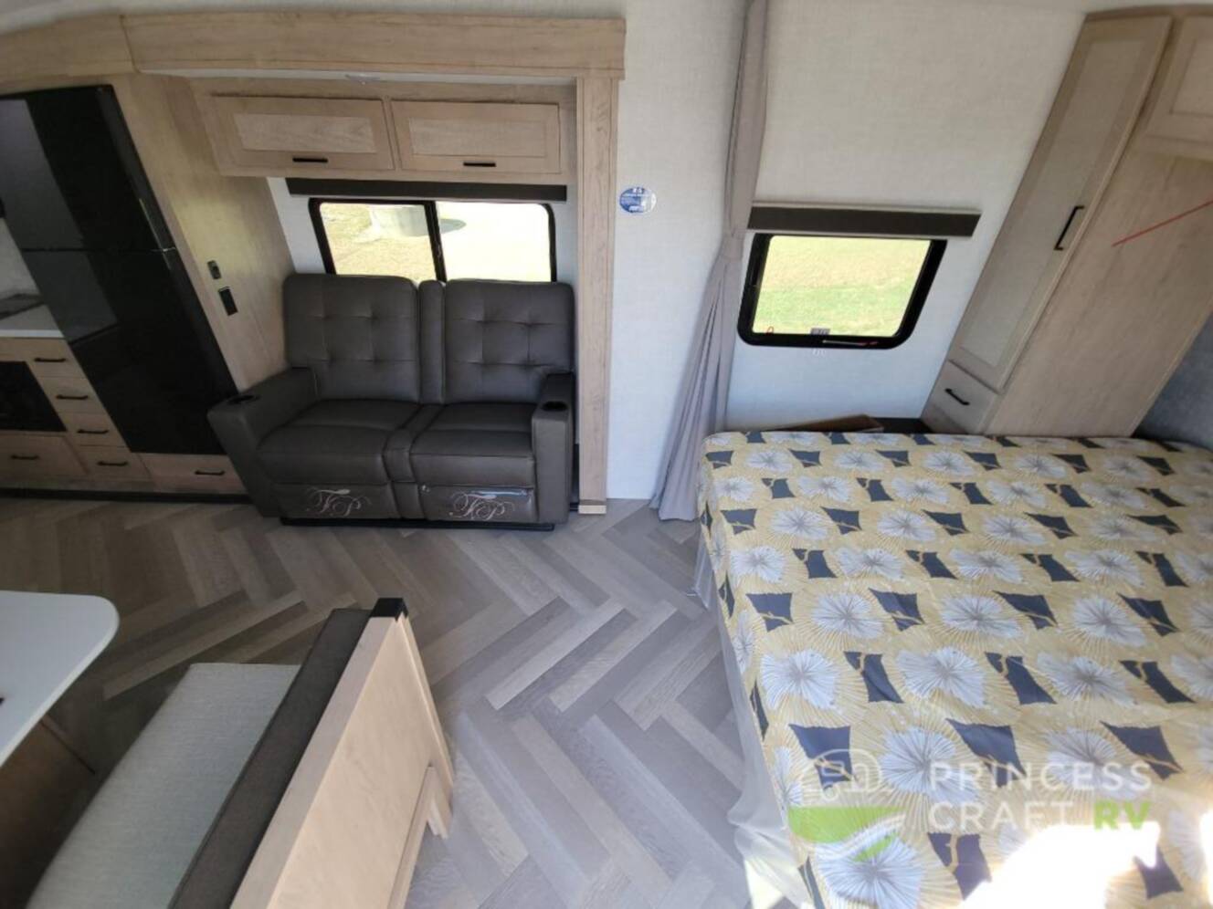 A photo of this 2026 Ember Rv E-Series 22MLQ
