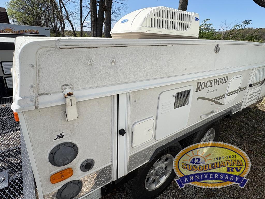 Used 2008 Forest River RV Rockwood Freedom Ltd Series 282TXR For