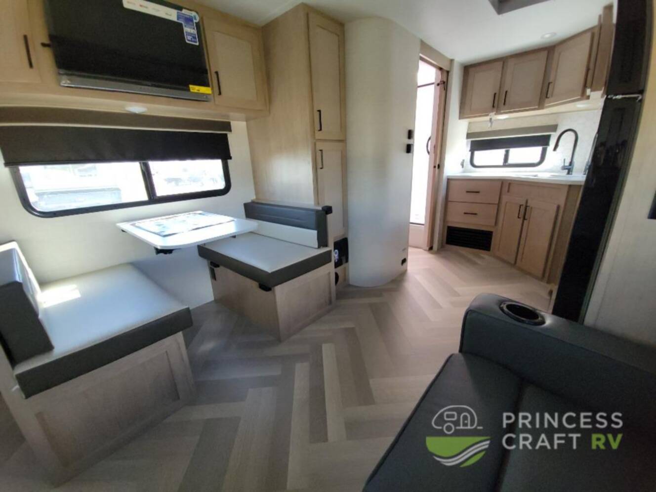 A photo of this 2026 Ember Rv E-Series 22MLQ