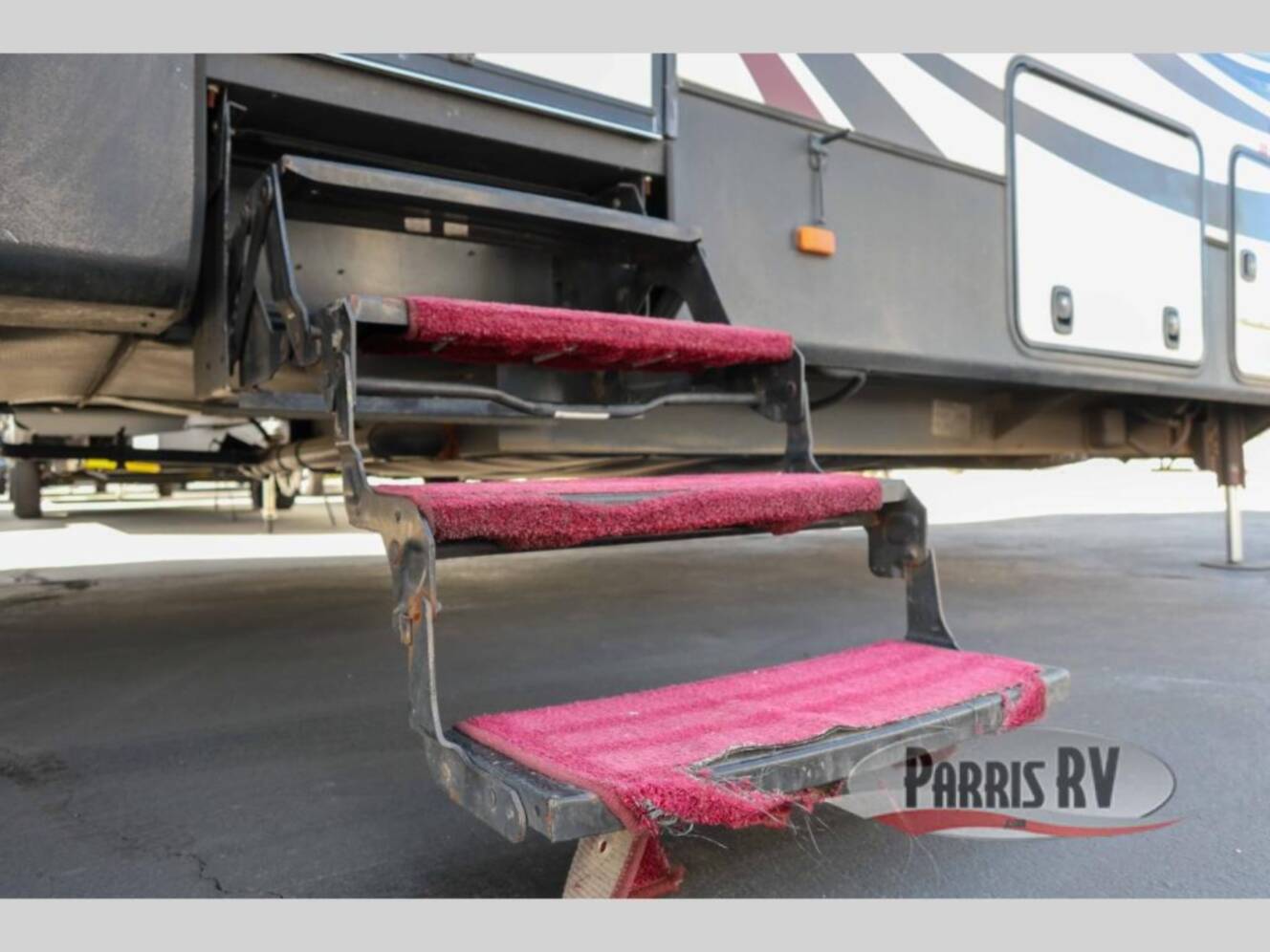 A photo of this 2015 Keystone Rv Alpine 3900RE