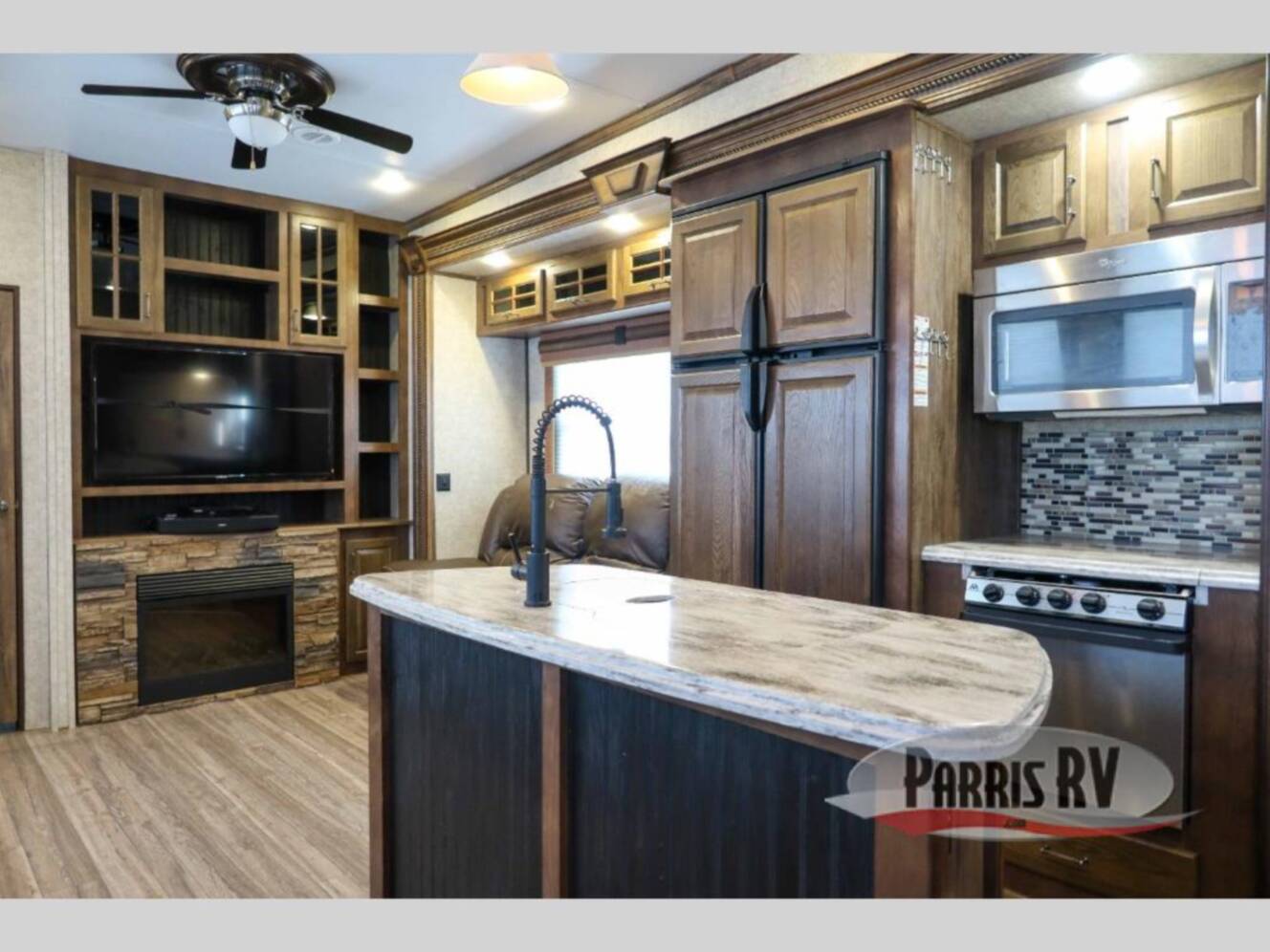A photo of this 2015 Keystone Rv Alpine 3900RE