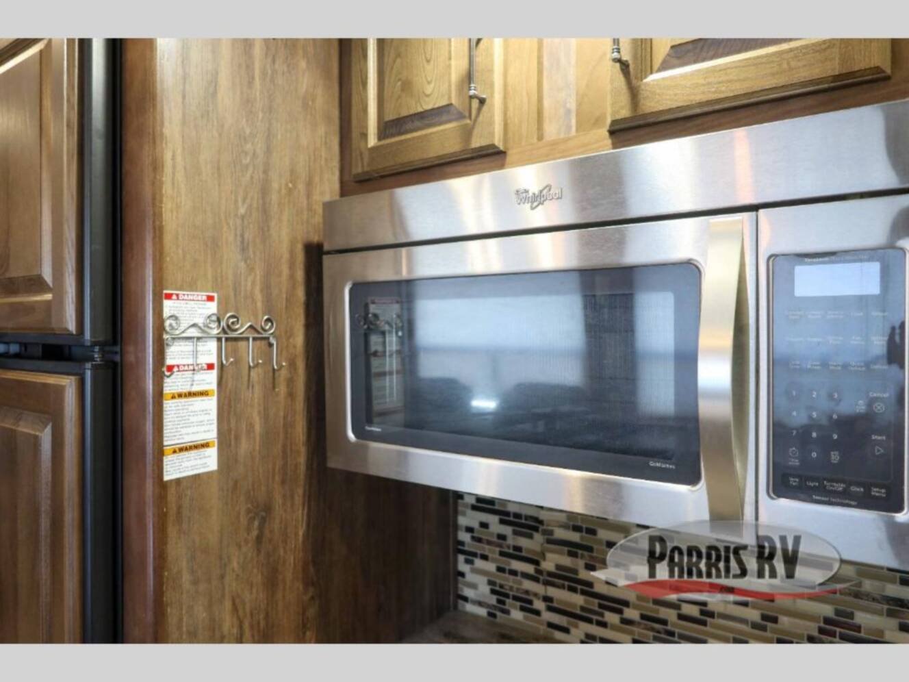 A photo of this 2015 Keystone Rv Alpine 3900RE