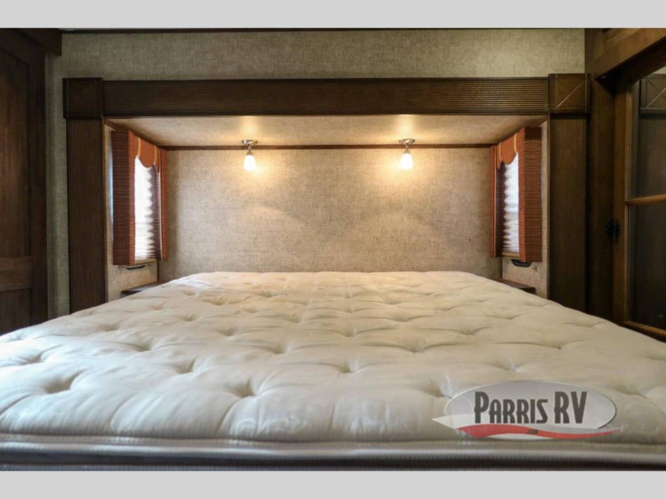 A photo of this 2015 Keystone Rv Alpine 3900RE