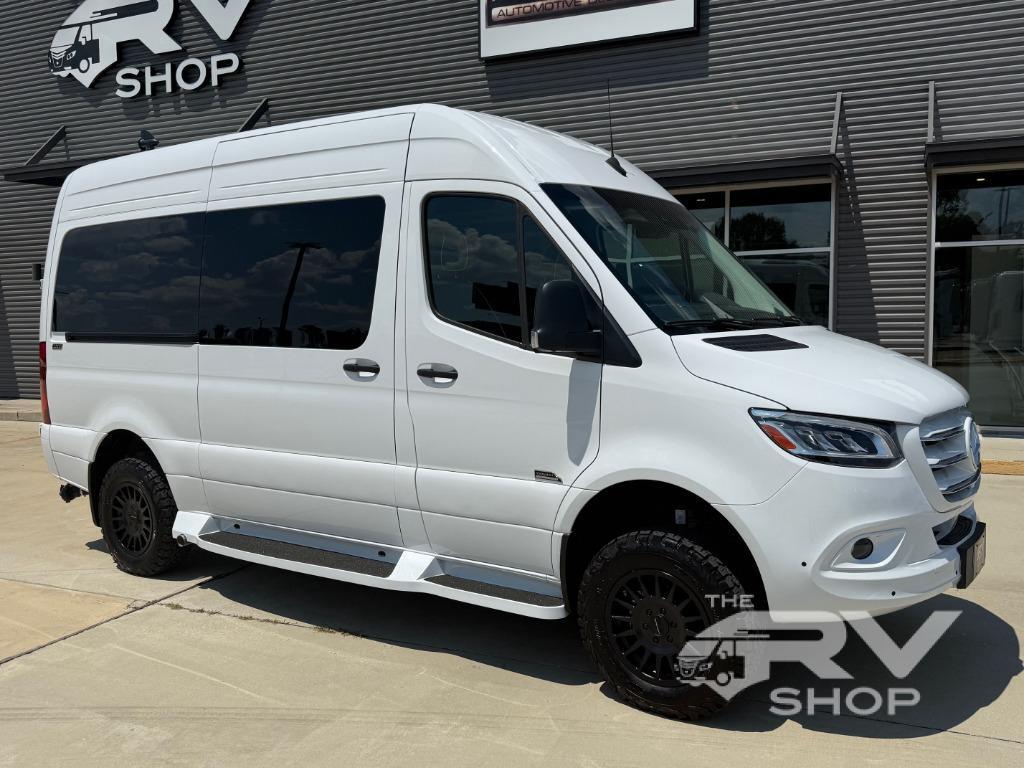 2025 Midwest Automotive Designs Luxe Cruiser D4 170 D4 in baton rouge LA