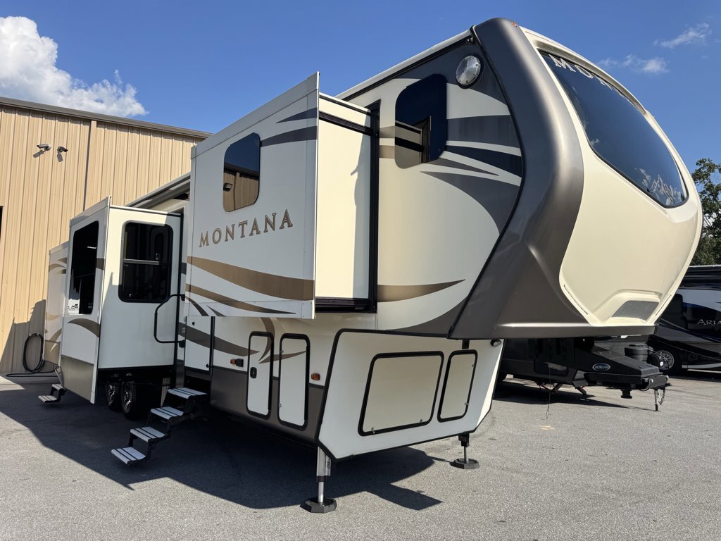 2017 Keystone Rv Montana 3820FK in acworth GA