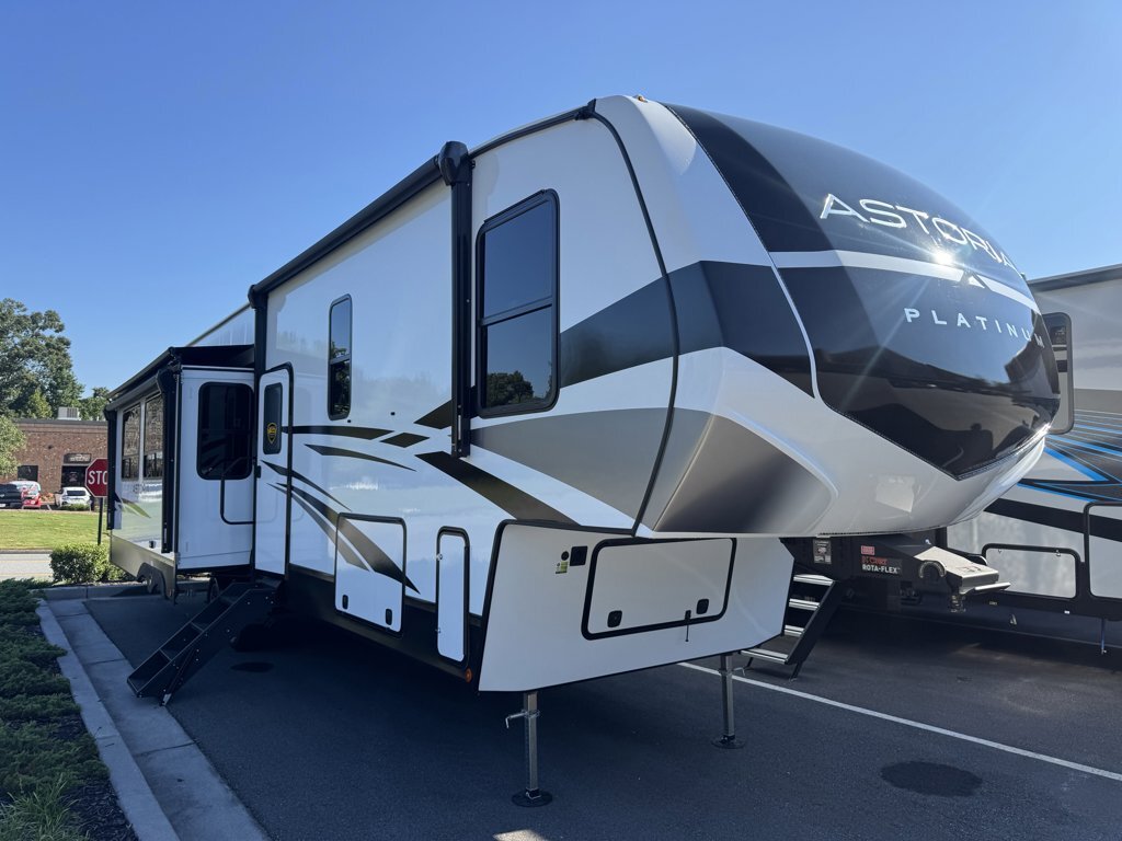 2026 Dutchmen Rv Astoria 3403RKP in acworth GA