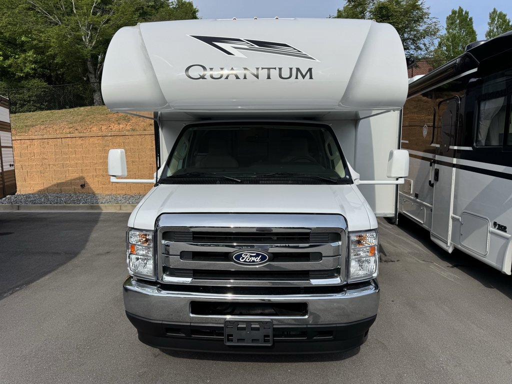 2026 Thor Motor Coach Quantum ESpec Essential LZ25 in acworth GA
