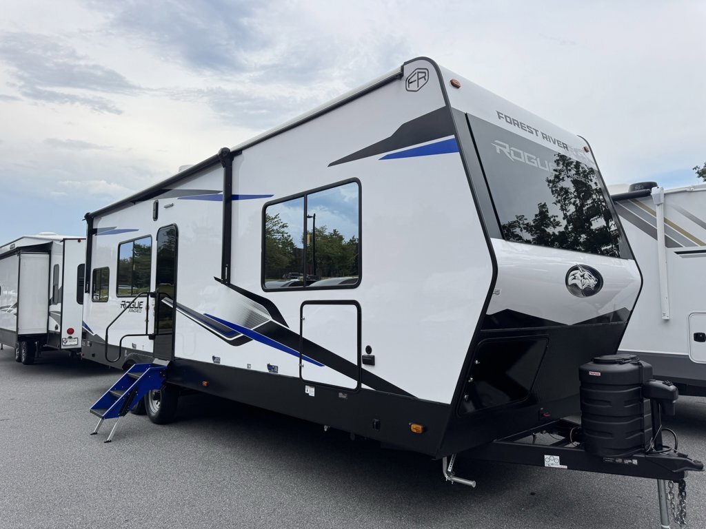 2026 Forest River Rv Vengeance Rogue Armored 26L140 Travel Trailer Toy Hauler RV