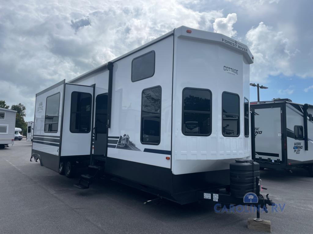 2025 Forest River Rv Cedar Creek Cottage 40CBK in myrtle beach SC