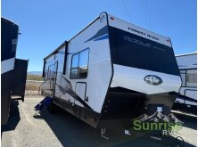 2025 Forest River Vengeance Rogue Armored 26L140 Review image