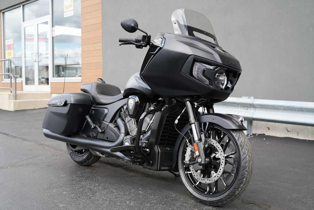 2026 Indian Motorcycle Challenger Dark Horse Black Smoke DARK HORSE in Elmhurst, IL