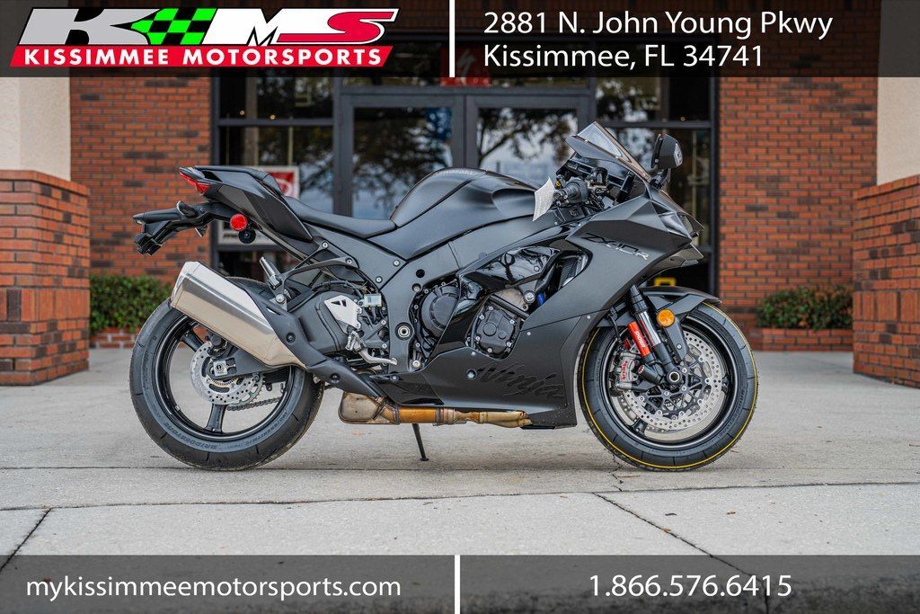 ココア 2026 Kawasaki Ninja ZX-4R ABS