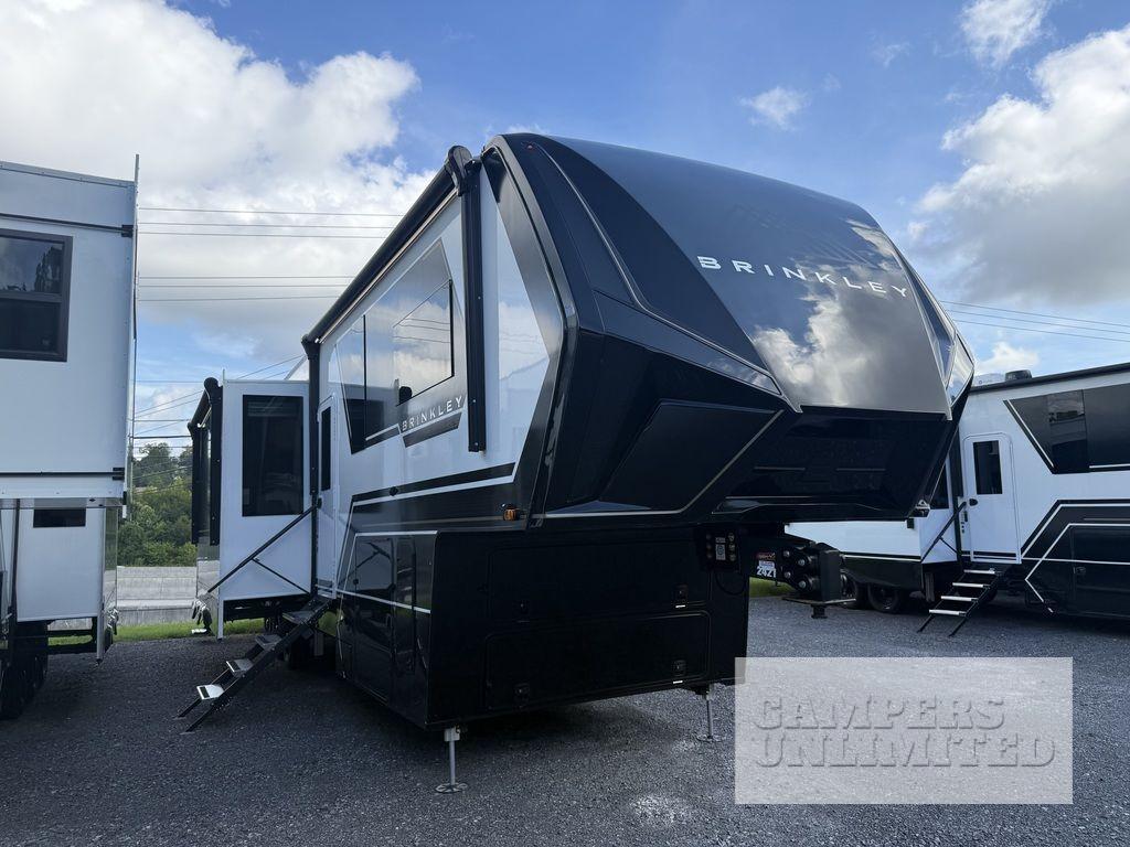 2026 Brinkley Model G 3950 Fifth Wheel Toy Hauler RV