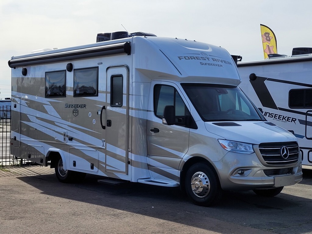 2025 Forest River Rv Sunseeker MBS 2400MSD 2400 MBS in sacramento CA