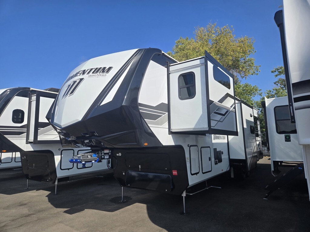 2026 Grand Design Momentum M-Class 351MS in sacramento CA