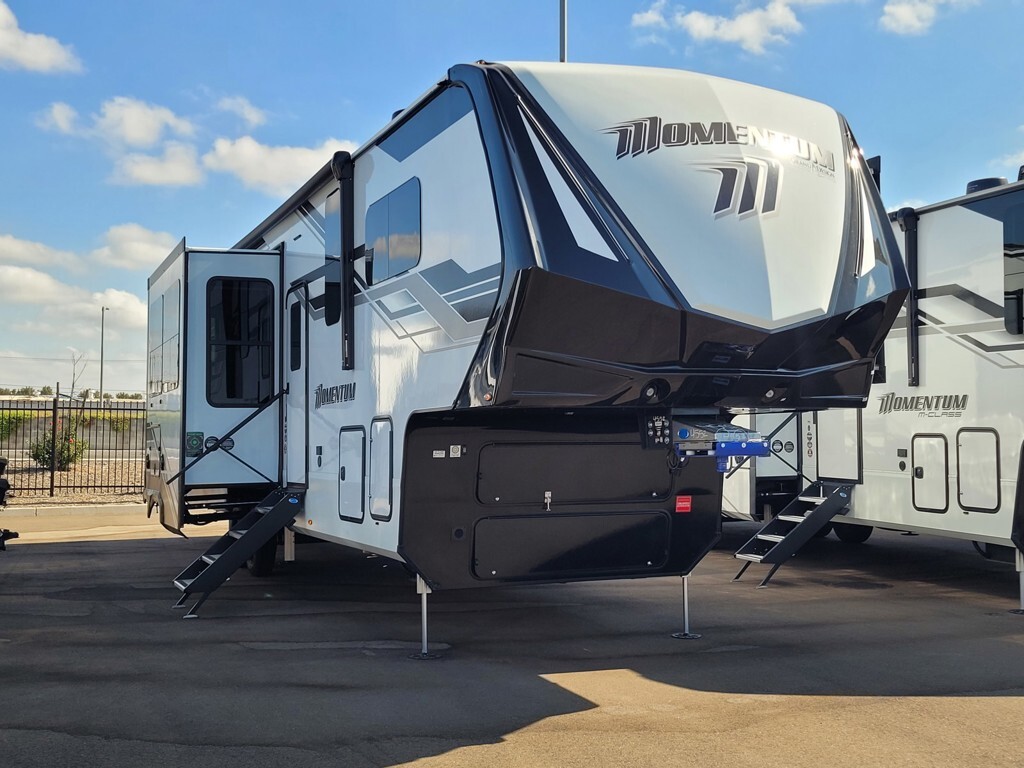 2026 Grand Design Momentum M-Class 351MS in ripon CA