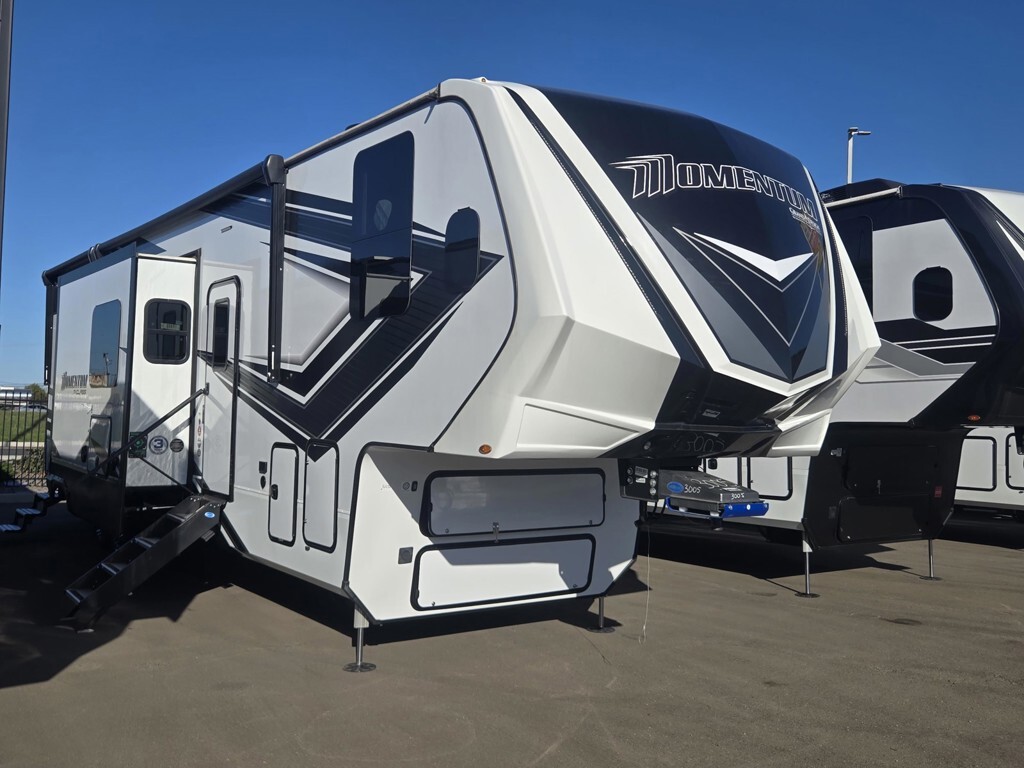 2025 Grand Design Momentum M-Class 344M in ripon CA