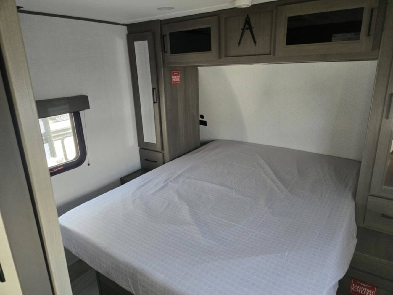 A photo of this 2026 Grand Design Transcend 325BHT