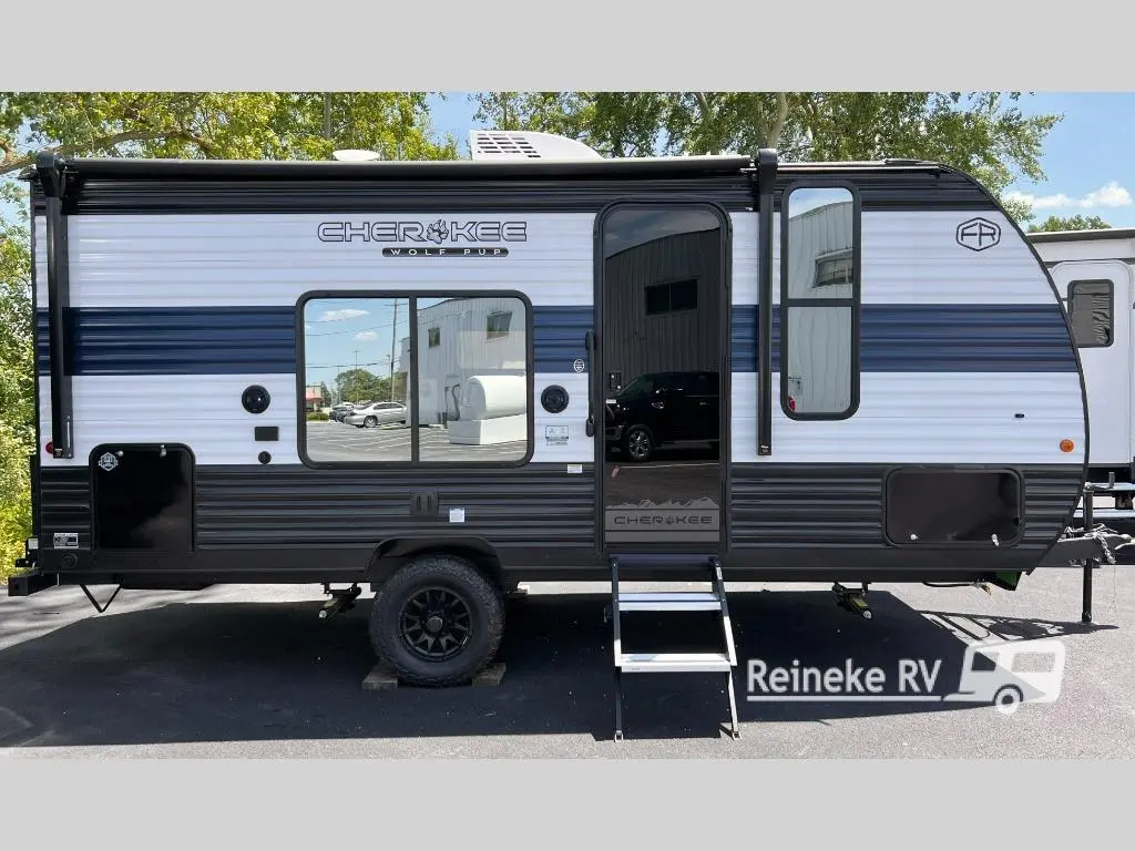 2025 Forest River Rv Cherokee Wolf Pup 16FQW RV