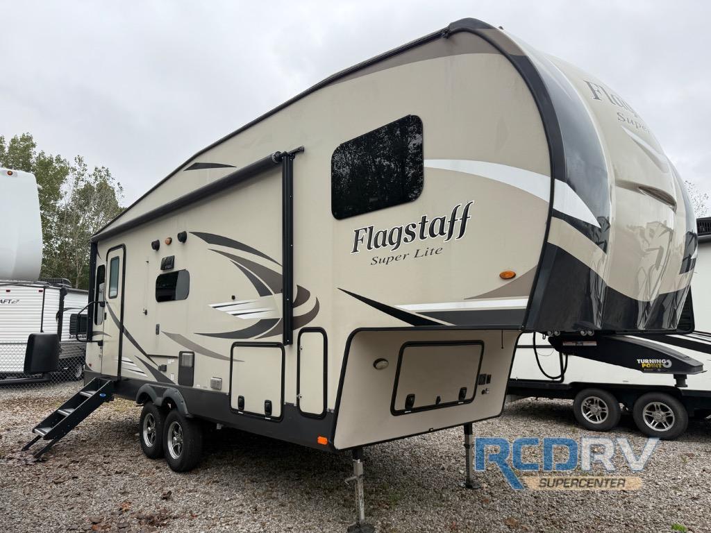 2019 Forest River Rv Flagstaff Super Lite 524LWS in heath OH