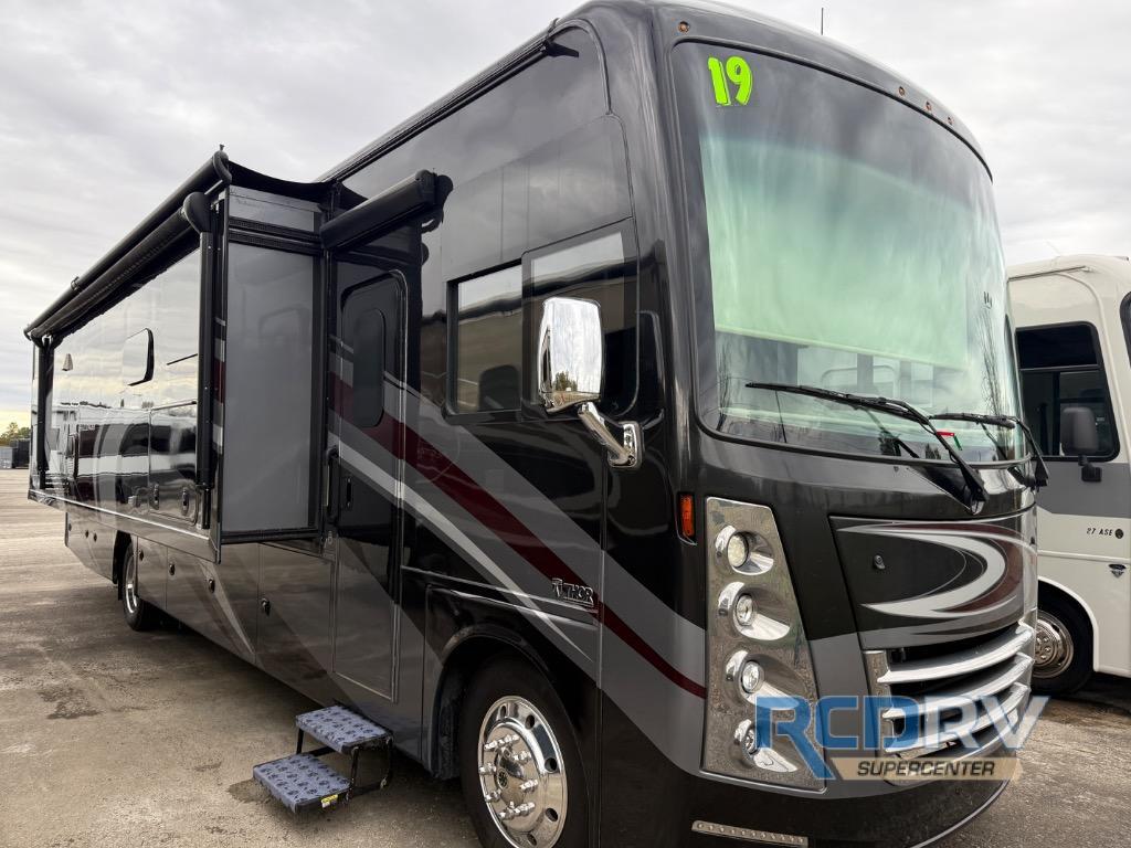 2019 Thor Motor Coach Challenger 37FH in pataskala OH