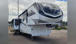 2025 Grand Design Solitude 388MBS RV