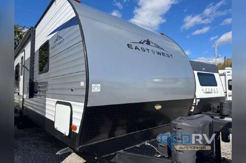 2019 East To West Della Terra 29 KRK in north ridgeville OH