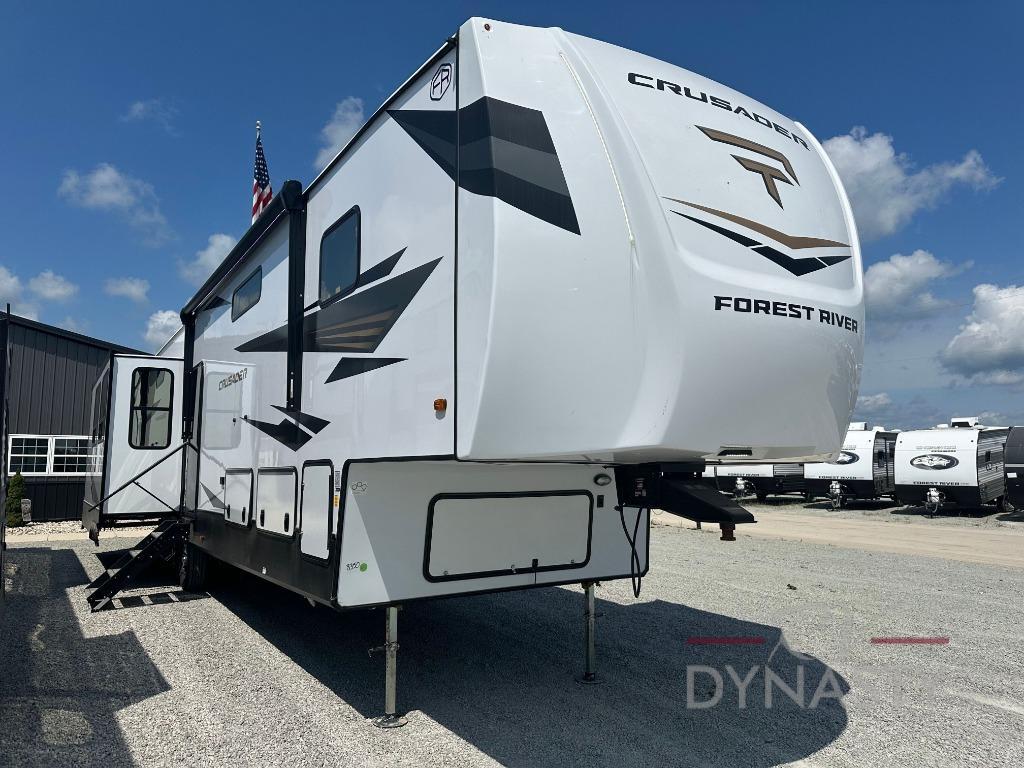 Prime Time Crusader BONUS38 Fifth Wheels For Sale - RV Trader