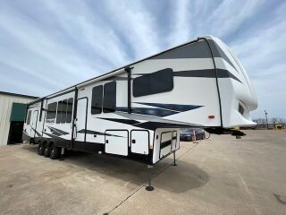 2019 FOREST RIVER VENGEANCE TOURING EDITION 381L12-6
