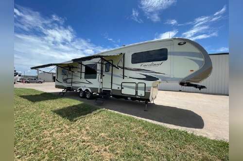 2016 Forest River Rv Cardinal 3825FL in fort worth TX
