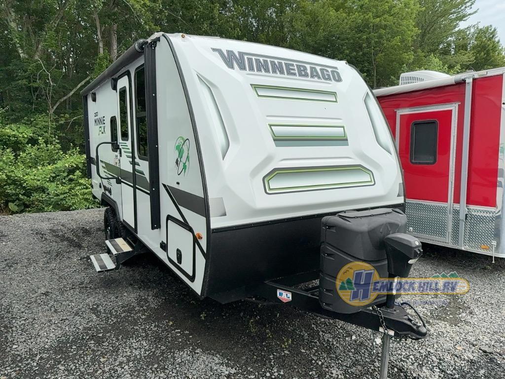 2022 Winnebago Industries Towables Micro Minnie FLX 2108DS in southington CT