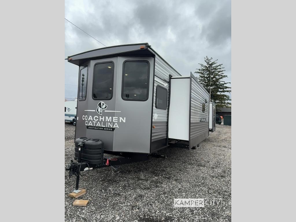 2026 Coachmen Rv Catalina Destination Series 39MKTS in peninsula OH