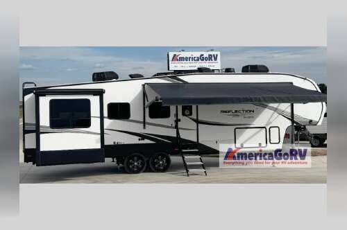 2023 Grand Design Reflection 341RDS in comfort TX