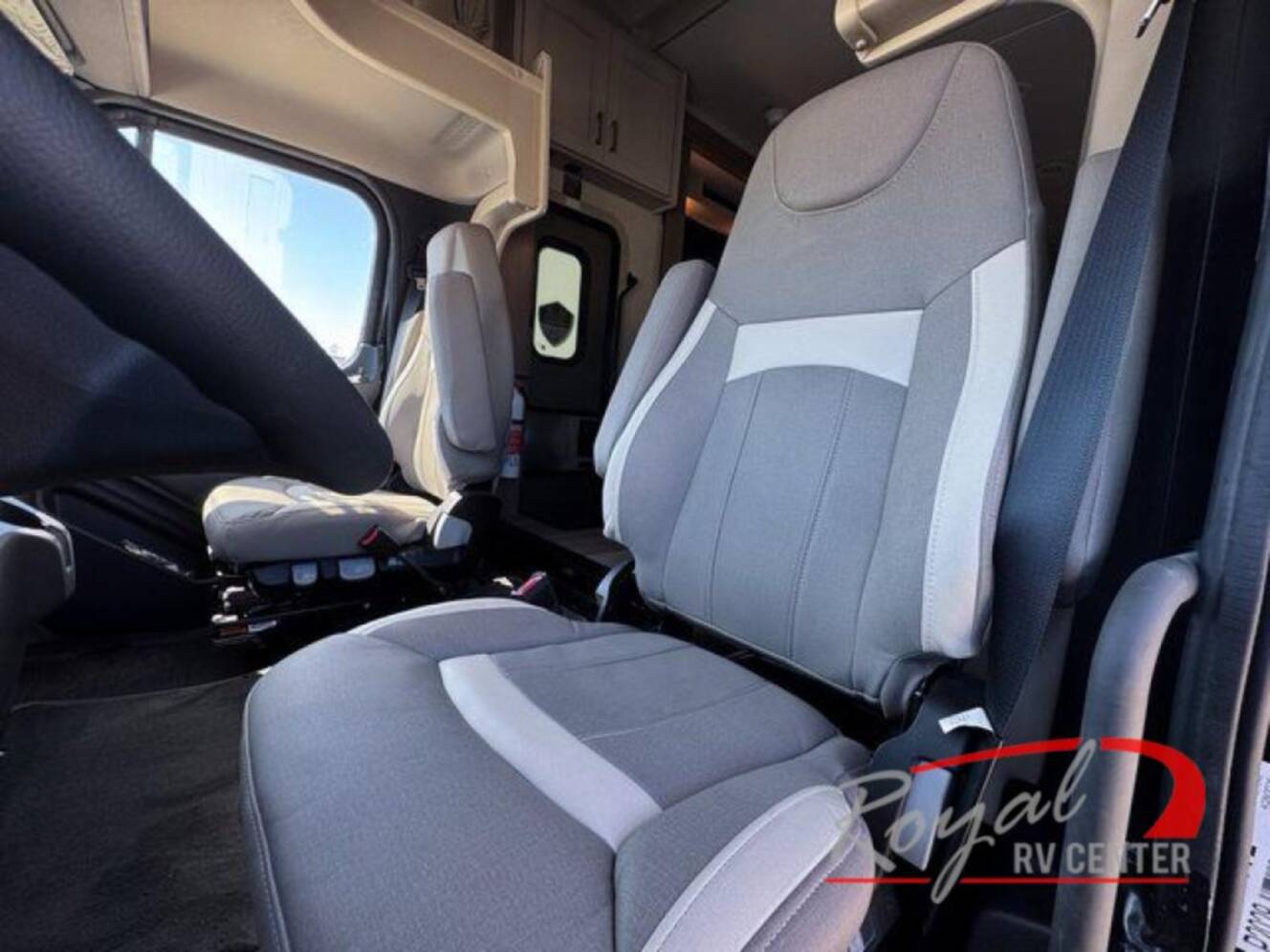 A photo of this 2026 Thor Motor Coach Pasadena 38DX