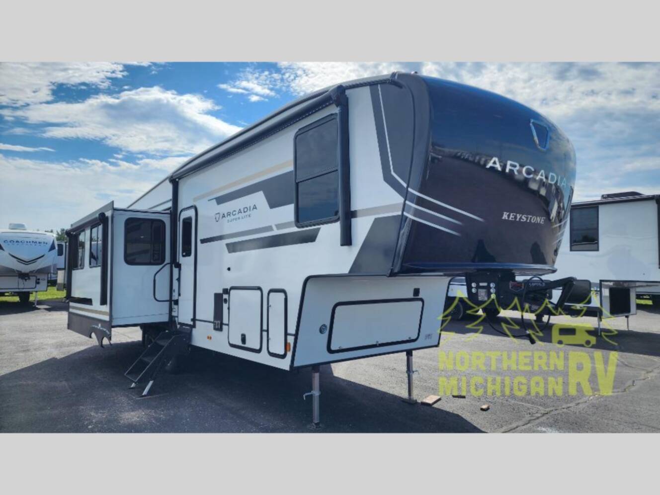 A photo of this 2026 Keystone Rv Arcadia Super Lite 292SLRL
