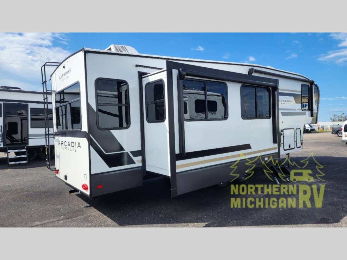 A photo of this 2026 Keystone Rv Arcadia Super Lite 292SLRL
