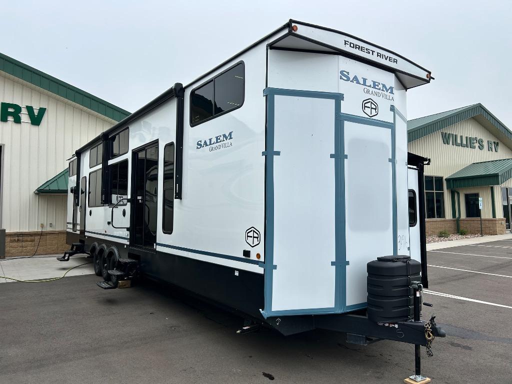 2026 Forest River Rv Salem Grand Villa 42ZEN in bloomer WI