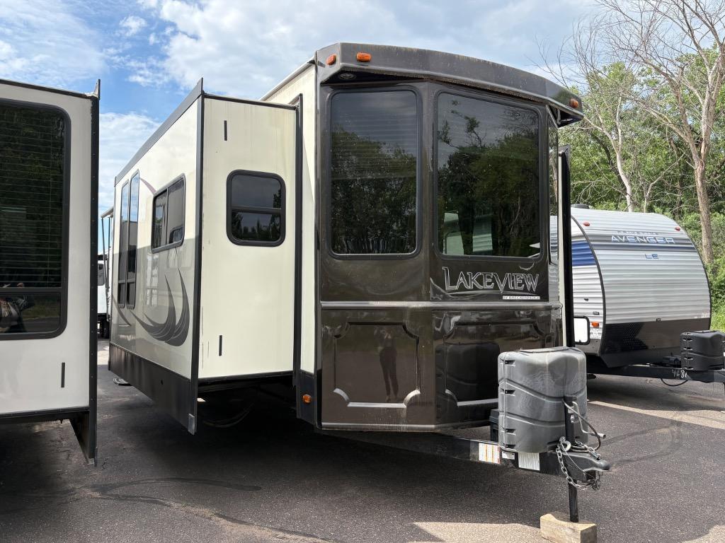 2015 Breckenridge Lakeview 40FTS in chippewa falls WI