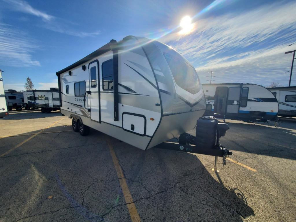 2024 Keystone Rv Cougar Half-Ton 22MLS in columbus WI