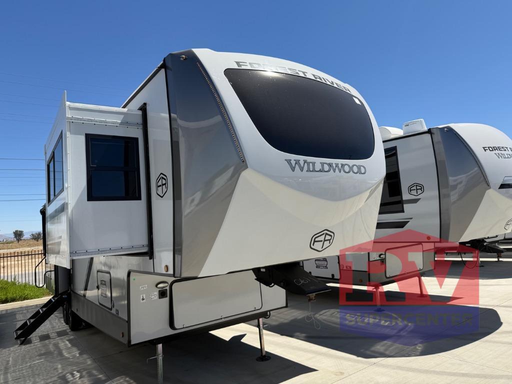 2025 Forest River Rv Wildwood Heritage Glen Elite Series 36FL in menifee CA