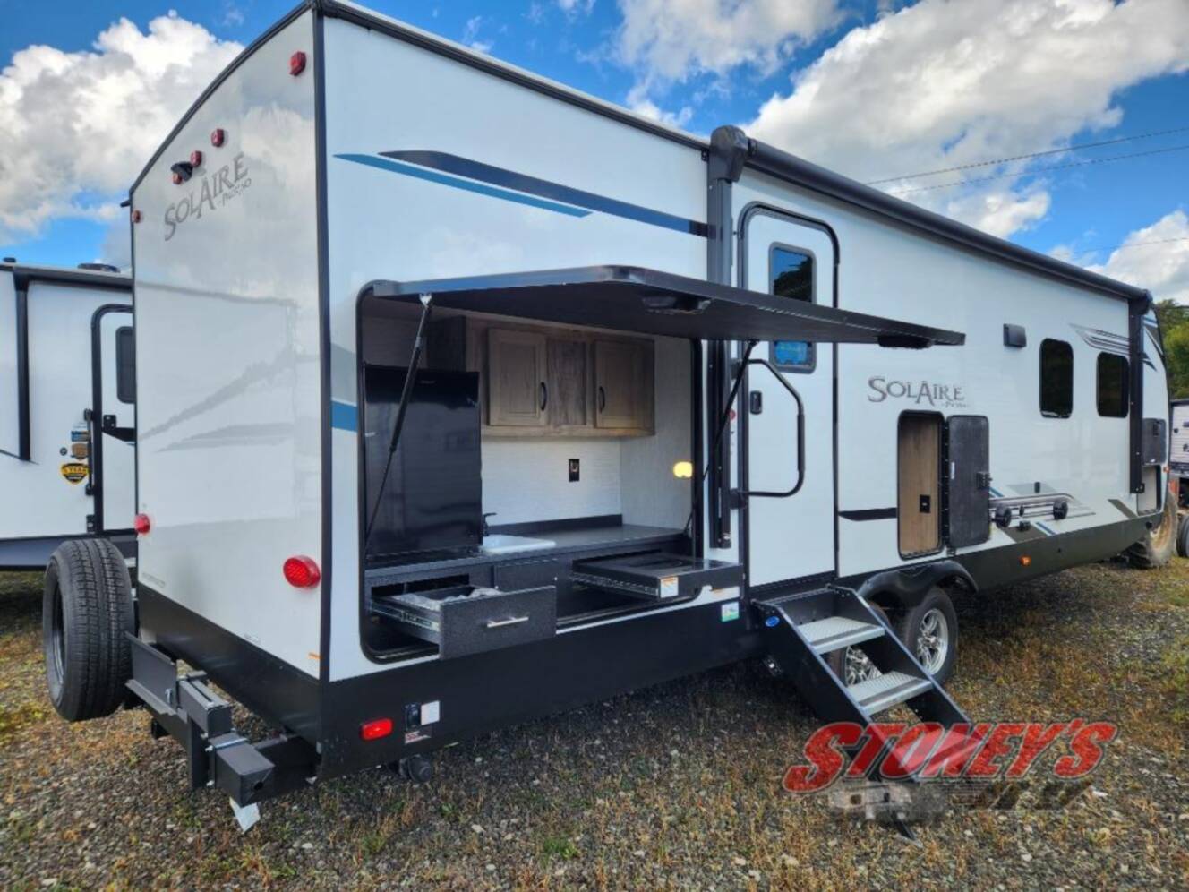 A photo of this 2022 Palomino SolAire Ultra Lite 258RBSS