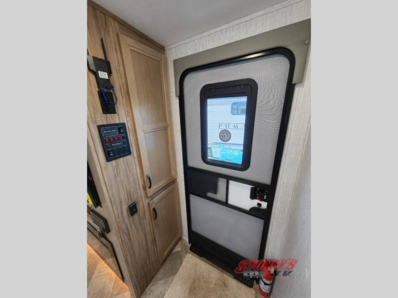 A photo of this 2022 Palomino SolAire Ultra Lite 258RBSS