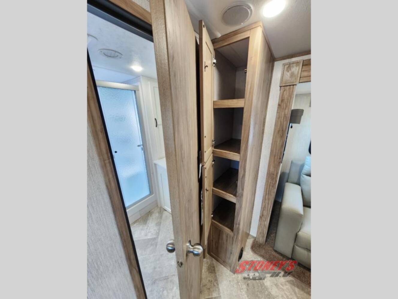 A photo of this 2022 Palomino SolAire Ultra Lite 258RBSS