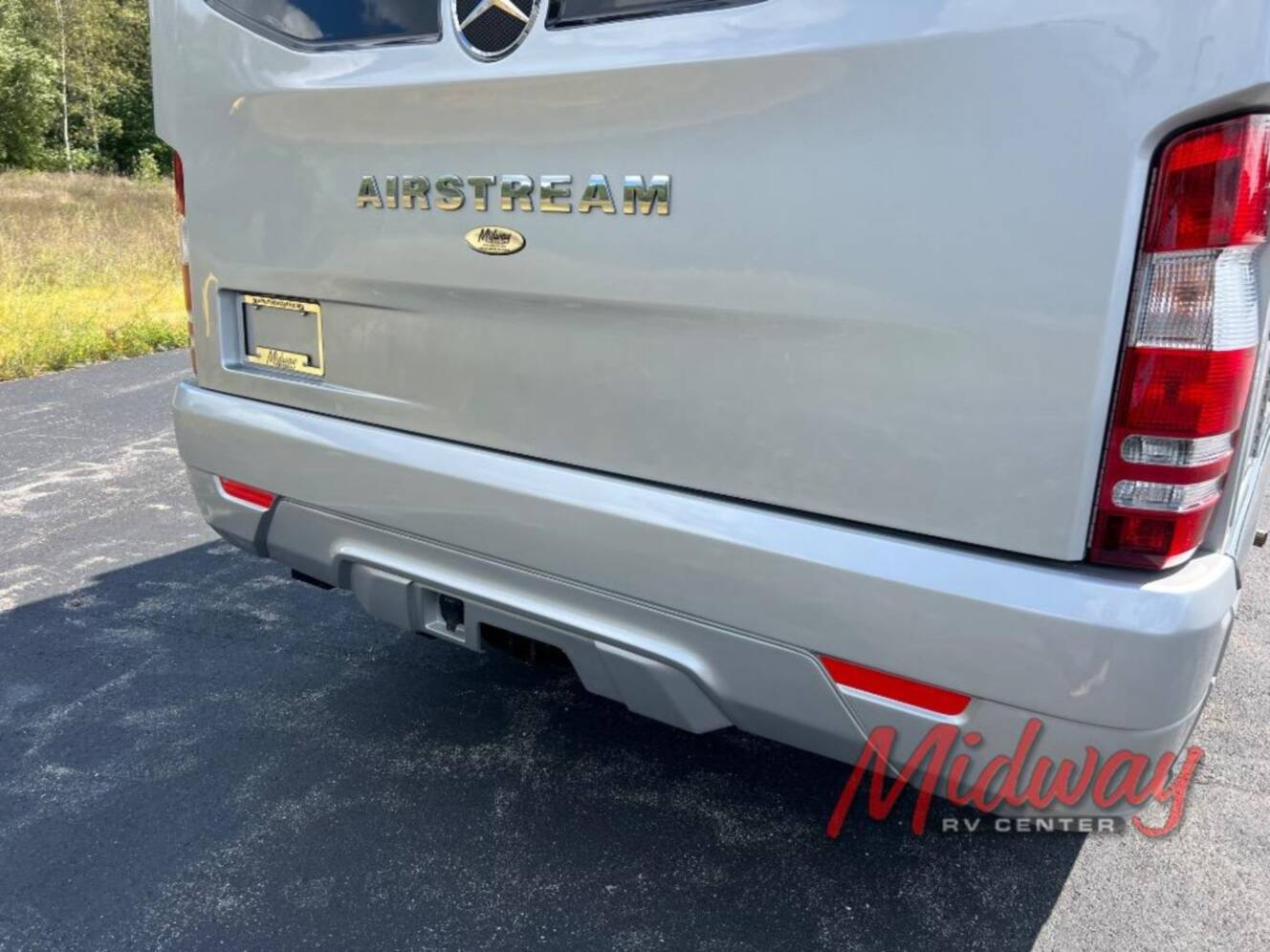 A photo of this 2019 Airstream Atlas Murphy Suite