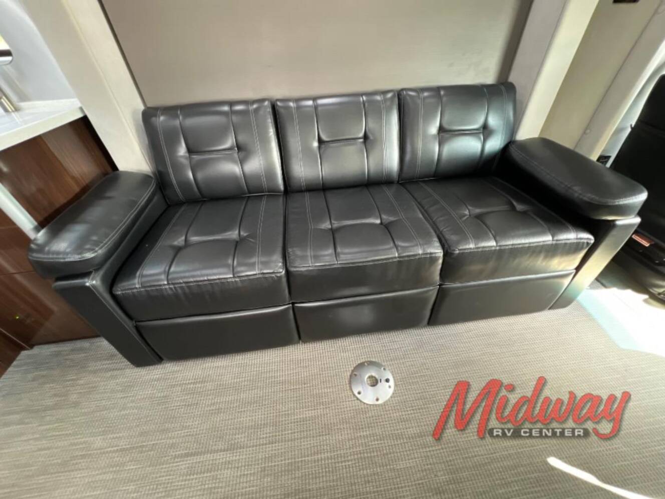 A photo of this 2019 Airstream Atlas Murphy Suite