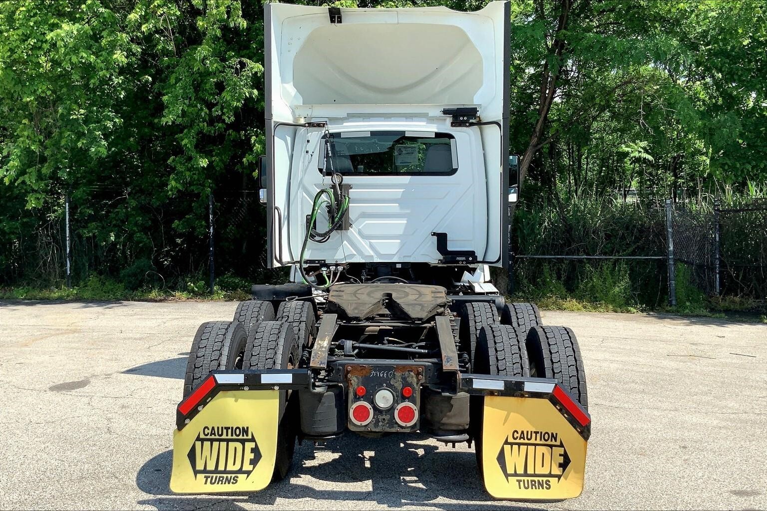 2020 International LT625 LT photo 3