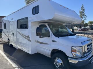 2021 WINNEBAGO MINNIE WINNIE 328QR