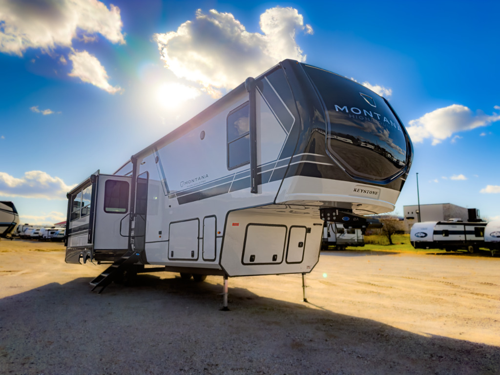 2026 Keystone Rv Montana High Country 331RL in dewitt MI